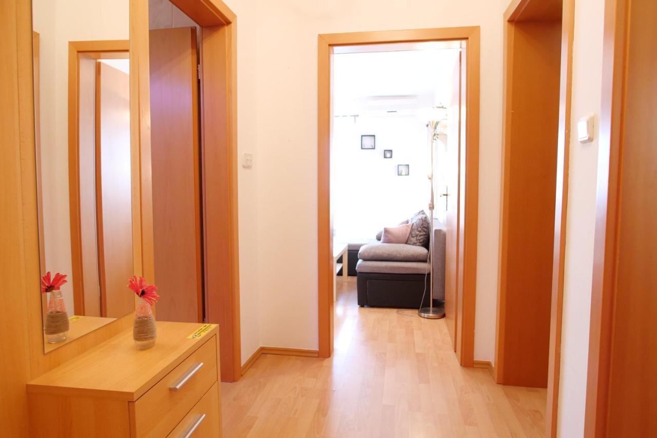 Luka Apartment เมดูลิน ภายนอก รูปภาพ